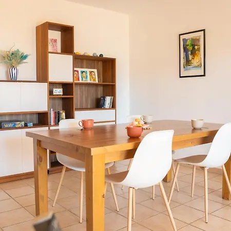 Apartment Spacieux T3 Avec Terrasse Et Parking A *